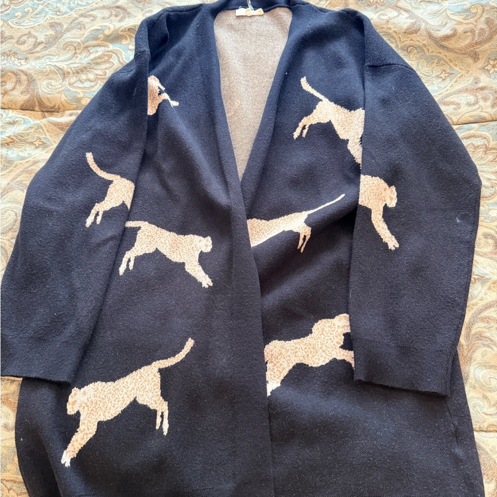 Entro Black and Tan Animal Print Cape